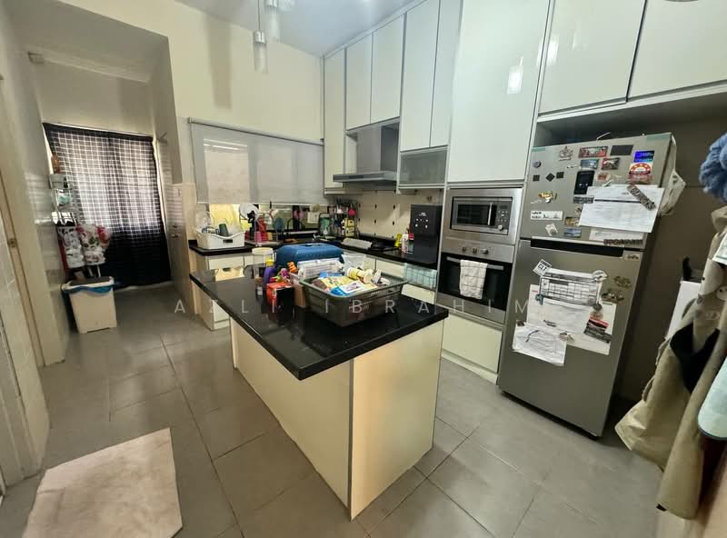 Ilham 2 @ Setia Alam Sari untuk Untuk Dijual - RM 669,000, Feb 2026 - Kitchen - PropertyGuru.com.my