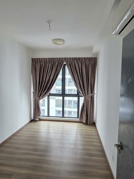 Service Residence for Sale at Amerin Residence - Jackie Ng - Bedroom-2 - PropertyGuru.com.my