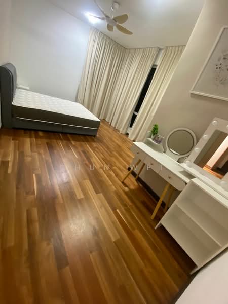 Condominium for Rent at Paraiso Residence @ The Earth - Chun Wei - Bedroom - PropertyGuru.com.my
