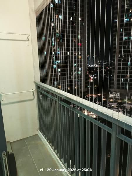 KL Traders Square untuk Untuk Disewa - RM 2,000 /bulan, Feb 2026 - Balcony - PropertyGuru.com.my