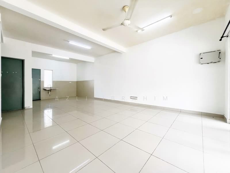 2-storey Terraced House for Sale in Kampung Paya Jaras Tengah (Sungai Buloh) - Azli Ibrahim - Interior - PropertyGuru.com.my