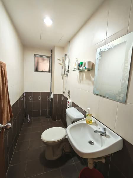 Kondominium untuk Dijual di Ampang Boulevard - Keith Lee - Bathroom - PropertyGuru.com.my