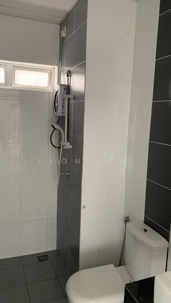 Condominium for Sale at The Wharf Residence - Leon Lim - Bathroom - PropertyGuru.com.my