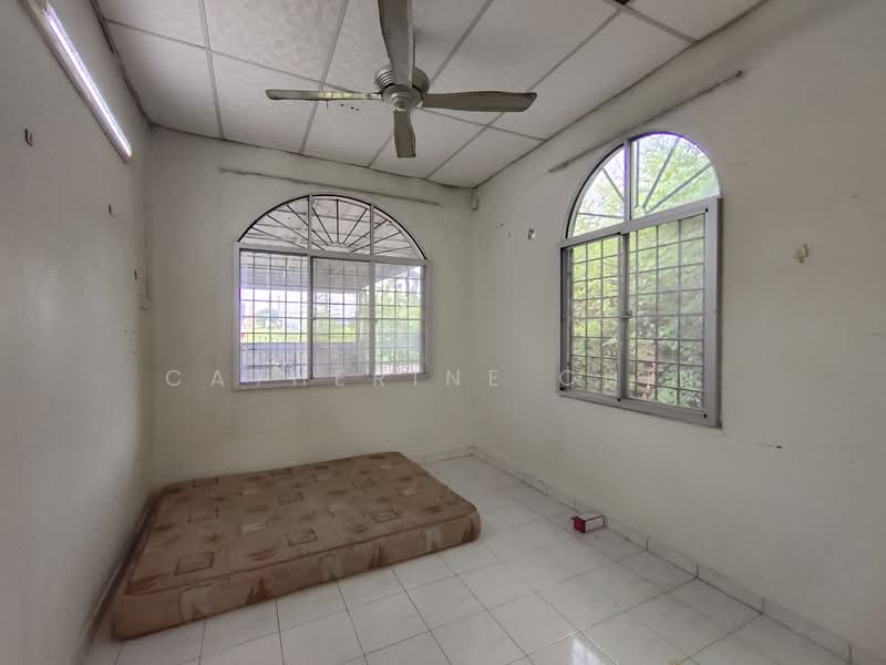 1-storey Terraced House for Sale in Ipoh (Perak) - Catherine Chin - Bedroom - PropertyGuru.com.my