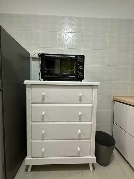 Service Residence for Sale at Sky Breeze Service Apartment - Elaine See - Kitchen - PropertyGuru.com.my