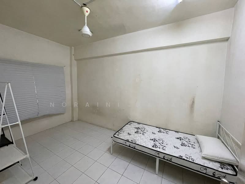 Pangsapuri Kasturi Tiara untuk Untuk Dijual - RM 280,000, Mac 2026 - Bedroom - PropertyGuru.com.my