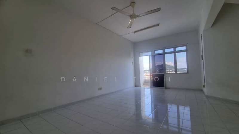 Leader Garden untuk Untuk Dijual - RM 430,000, Feb 2026 - Living Room - PropertyGuru.com.my