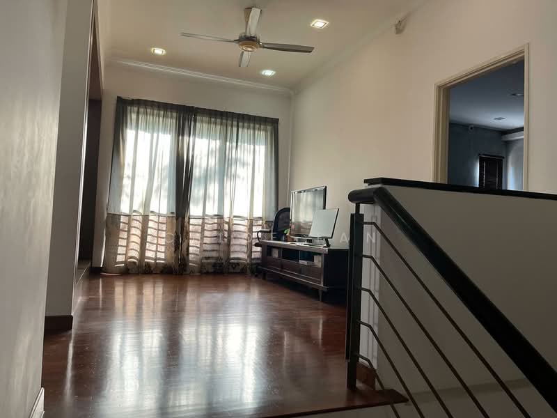 Kota Kemuning untuk Untuk Dijual - RM 1,650,000, Mac 2026 - Living Room - PropertyGuru.com.my