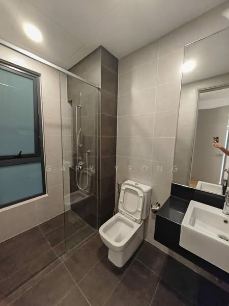 Condominium for Rent at Sunway Mont Residences - Gary Yeong - Bathroom - PropertyGuru.com.my