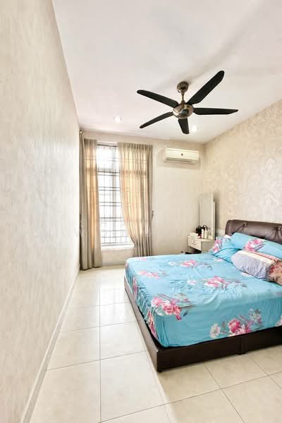 2-storey Terraced House for Sale in Austin Perdana (Tebrau) - Sharon Wong Shu Shien - Bedroom - PropertyGuru.com.my