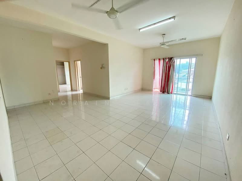 Condominium for Sale at Juta Mines - Noraini Dahan - Living Room - PropertyGuru.com.my