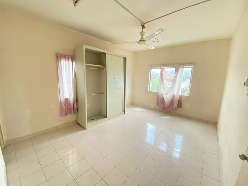 Condominium for Sale at Juta Mines - Noraini Dahan - Bedroom - PropertyGuru.com.my
