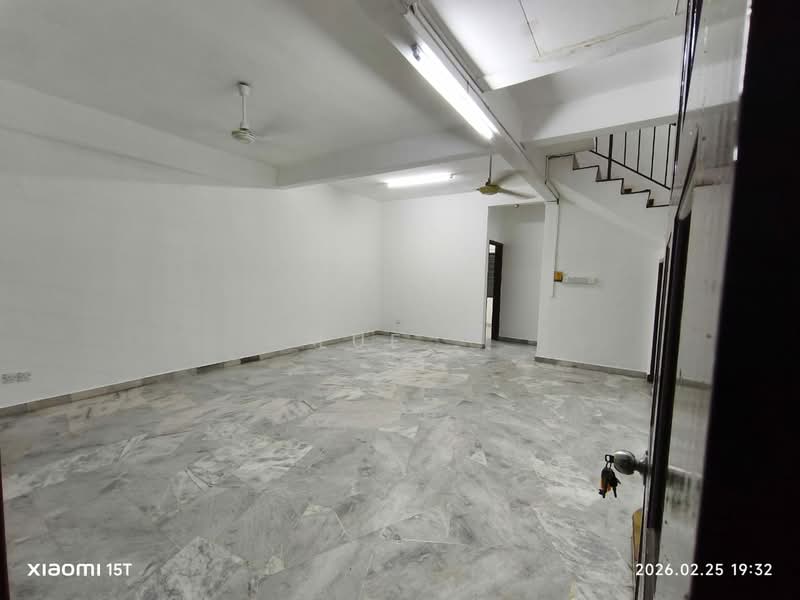 2-storey Terraced House for Rent in Kapar (Selangor) - Lue . - Interior - PropertyGuru.com.my