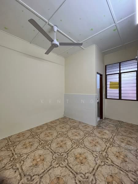 1-storey Terraced House for Rent in Seremban (Negeri Sembilan) - Kent Ng - Interior - PropertyGuru.com.my