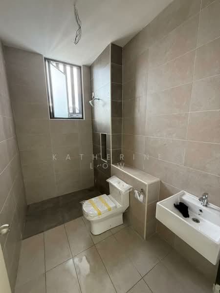 Cluster House for Sale in Iskandar Puteri (Nusajaya) (Johor) - Katherine Low - Bathroom - PropertyGuru.com.my