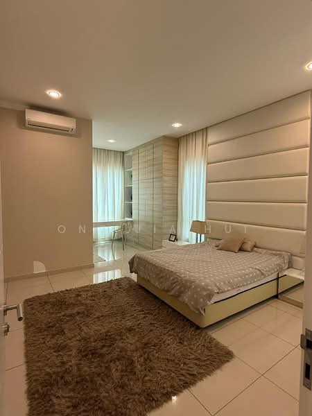 Hijayu 3 untuk Untuk Disewa - RM 4,500 /bulan, Mac 2026 - Bedroom - PropertyGuru.com.my