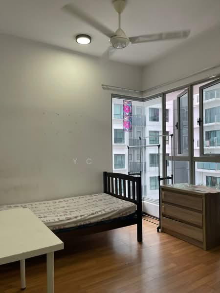 Service Residence for Rent at Greenz (Residensi Flora) @ One South - YC Lee - Bedroom - PropertyGuru.com.my