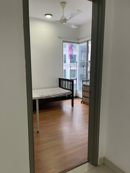 Service Residence for Rent at Greenz (Residensi Flora) @ One South - YC Lee - Bedroom - PropertyGuru.com.my