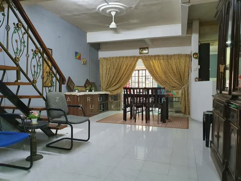 2-storey Terraced House for Sale in Wangsa Maju (Kuala Lumpur) - Zairul Asrah Zulkefli - Living Room - PropertyGuru.com.my
