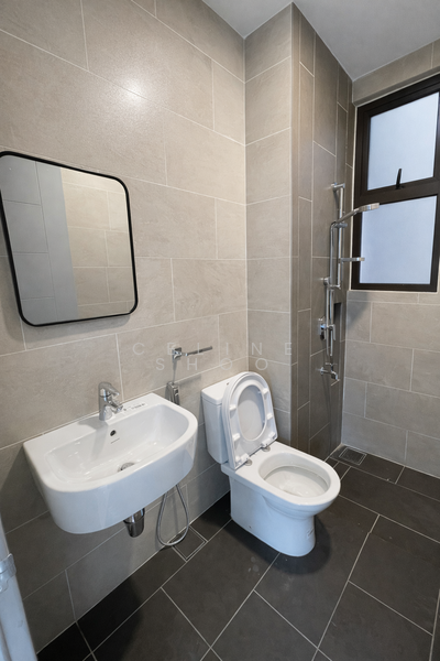 Ten Kinrara untuk Untuk Disewa - RM 2,300 /bulan, Mac 2026 - Bathroom - PropertyGuru.com.my