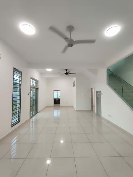 2-storey Terraced House for Rent in Taman Mount Austin (Tebrau) - Chew Chee Yee - Living Room - PropertyGuru.com.my