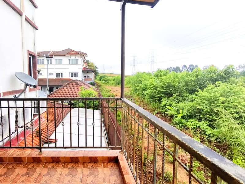 Semi-Detached House for Sale in Petaling Jaya (Selangor) - Liza Tieo Quek Hoon - Balcony - PropertyGuru.com.my