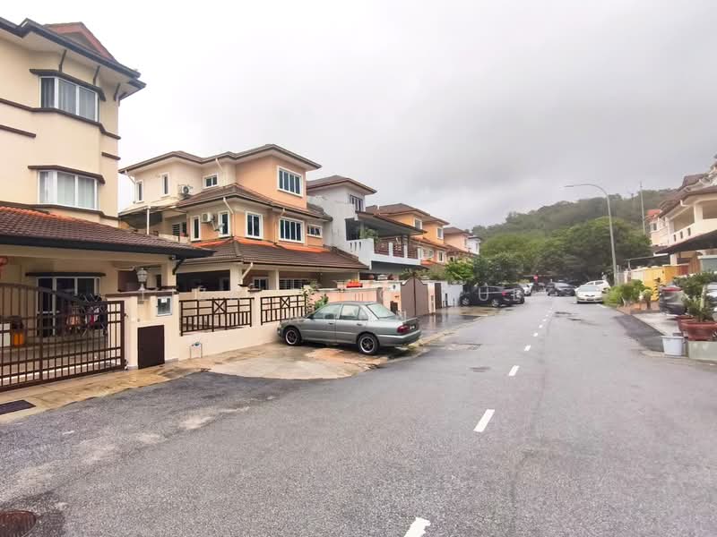 Semi-Detached House for Sale in Petaling Jaya (Selangor) - Liza Tieo Quek Hoon - PropertyGuru.com.my