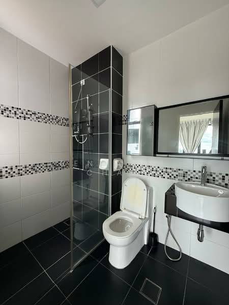 Service Residence for Rent at Sky View - Benjamin Chan - Bathroom - PropertyGuru.com.my