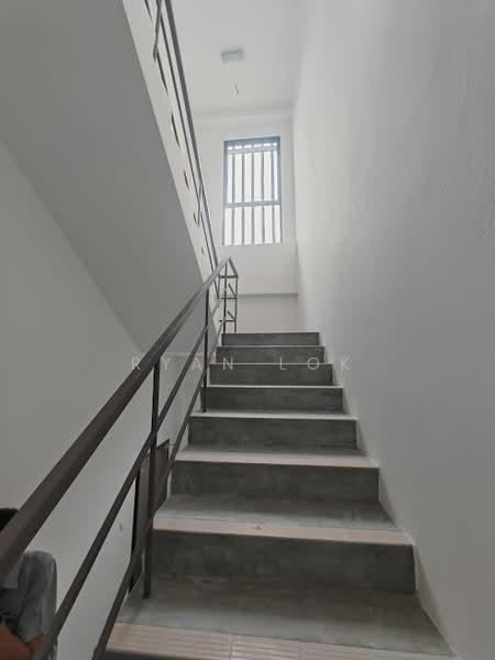 Factory for Rent in Taman Perindustrian Air Hitam (Klang) - Ryan Lok - Interior - PropertyGuru.com.my