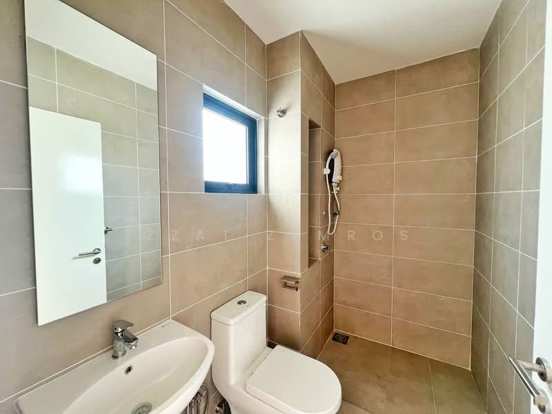 Sejati Lakeside 2 untuk Untuk Dijual - RM 2,000,000, Mac 2026 - PropertyGuru.com.my