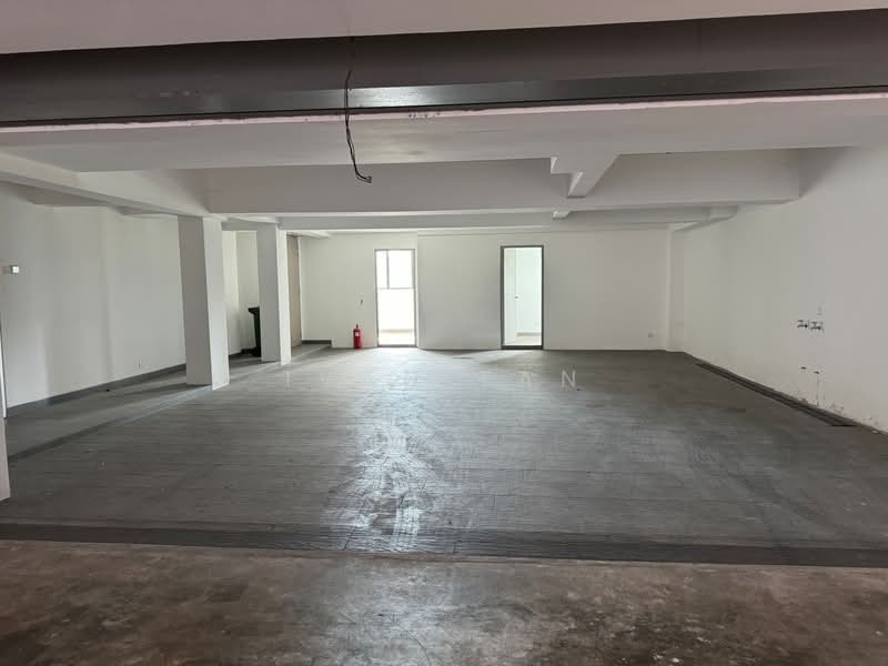 Bungalow for Sale in Taman Danau Desa (Taman Desa) - Ivan Tan - Interior - PropertyGuru.com.my