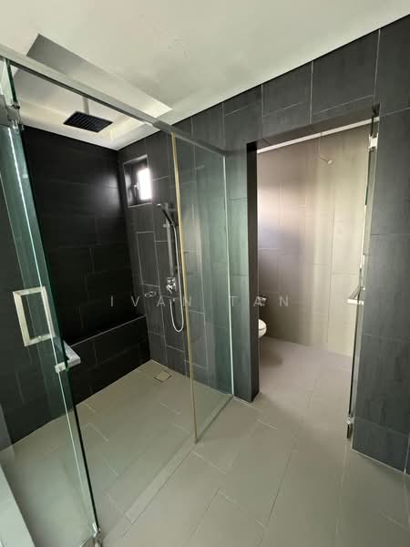 Bungalow for Sale in Taman Danau Desa (Taman Desa) - Ivan Tan - Bathroom - PropertyGuru.com.my