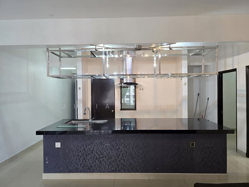 Condominium for Sale at Sri Putramas III / Royal Regent - Julian Tong - Kitchen - PropertyGuru.com.my
