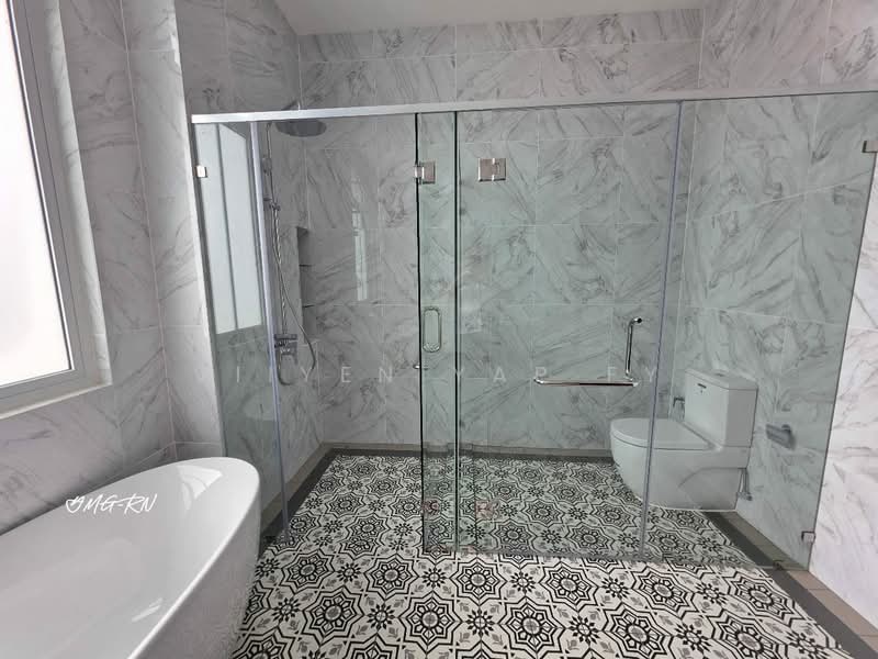 Semi-Detached House for Sale in Petaling Jaya (Selangor) - VIIYEN YAP FY - Bathroom - PropertyGuru.com.my