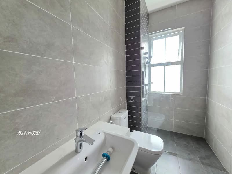 Semi-Detached House for Sale in Petaling Jaya (Selangor) - VIIYEN YAP FY - Bathroom - PropertyGuru.com.my