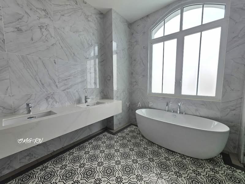 Semi-Detached House for Sale in Petaling Jaya (Selangor) - VIIYEN YAP FY - Bathroom - PropertyGuru.com.my