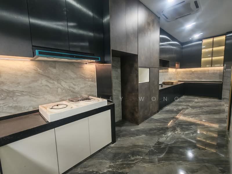 Taman Sinar Mahkota 2 - 4