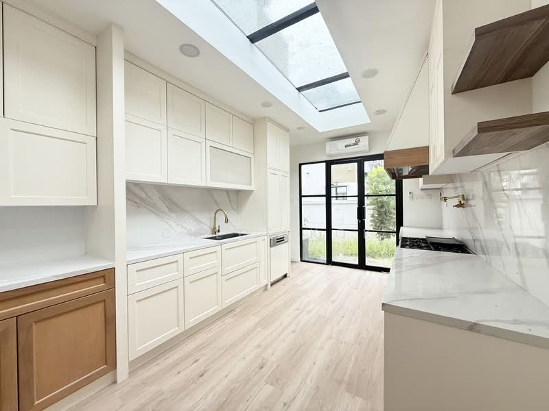 Semi-Detached House for Sale in Rawang (Selangor) - Chloe Kok - Kitchen - PropertyGuru.com.my