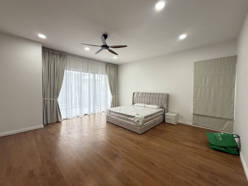 Semi-Detached House for Sale in Rawang (Selangor) - Chloe Kok - Bedroom - PropertyGuru.com.my