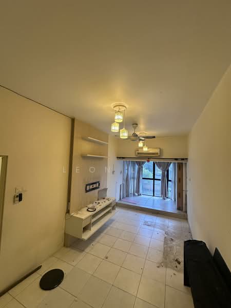 Townhouse for Sale in Kampung Sungai Kayu Ara (Petaling Jaya) - Leon Lim - Living Room - PropertyGuru.com.my