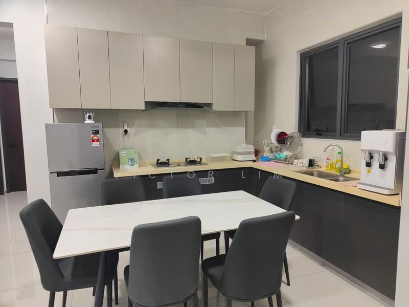 Condominium for Sale at Royal Strand @ Country Garden Danga Bay - Victor Lim - Kitchen - PropertyGuru.com.my