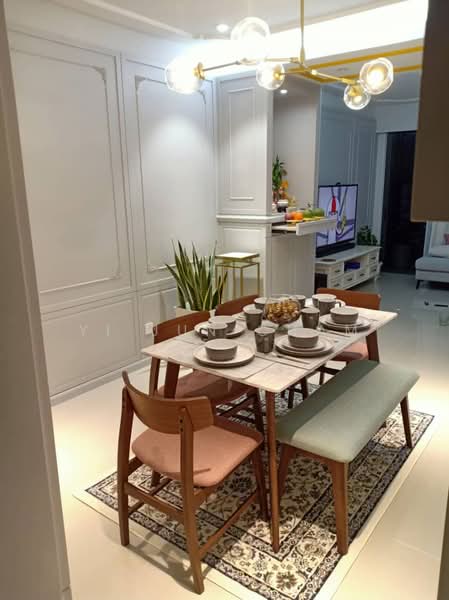 Service Residence for Sale at United Point (Residensi Berpadu) - Yi Jun Cham - Dining Room - PropertyGuru.com.my