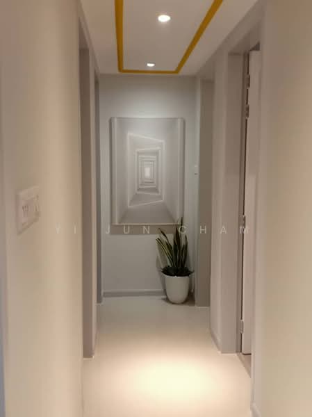 Service Residence for Sale at United Point (Residensi Berpadu) - Yi Jun Cham - Corridor - PropertyGuru.com.my
