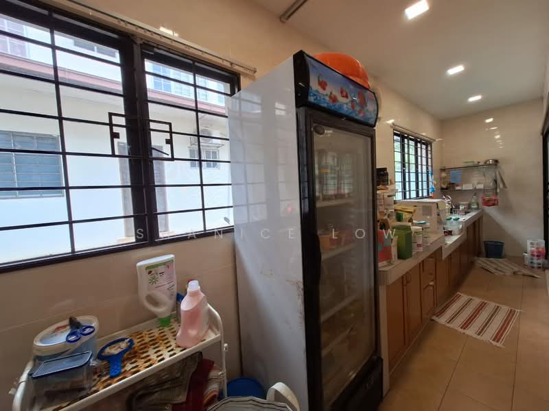 2-storey Terraced House for Sale in Bandar Puteri Puchong (Puchong) - Shanice Low - Kitchen - PropertyGuru.com.my