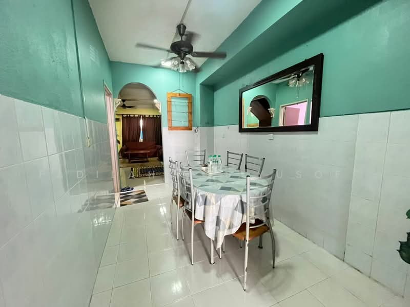 Bandar Tasik Puteri untuk Untuk Dijual - RM 370,000, Mac 2026 - Dining Room - PropertyGuru.com.my