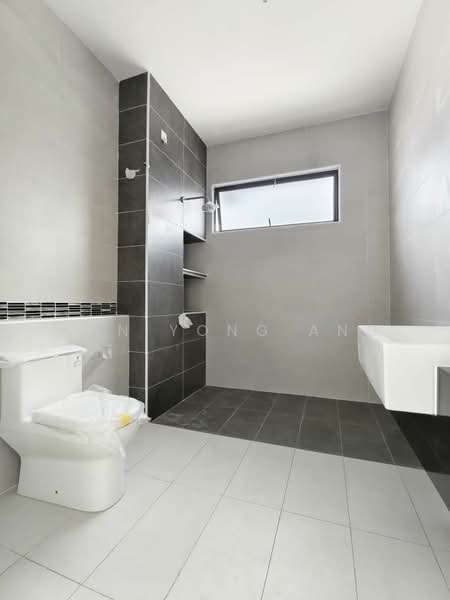 Taman Desa Tebrau untuk Untuk Dijual - RM 1,470,000, Mac 2026 - Bathroom - PropertyGuru.com.my