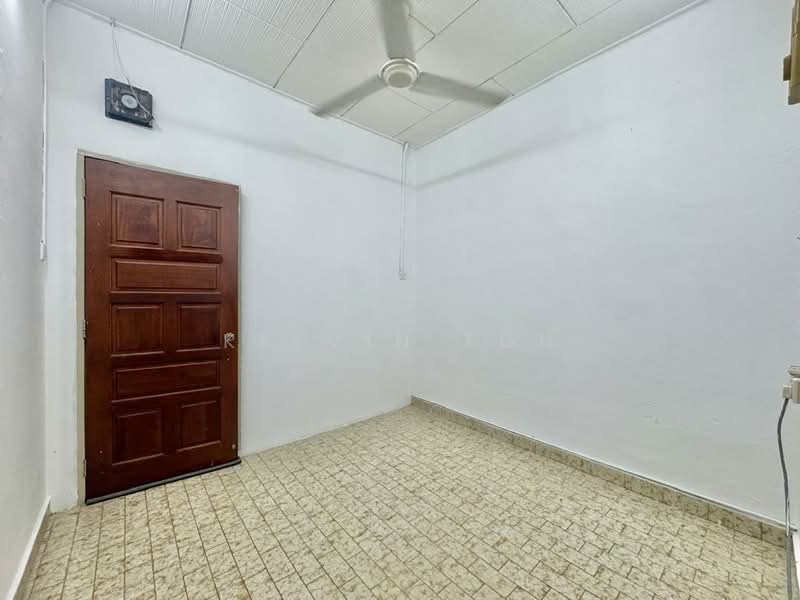 1-storey Terraced House for Sale in Taman Green Lane (Jelutong) - Kelvin Toh - Interior - PropertyGuru.com.my