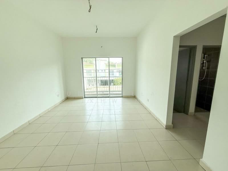 2.5-storey Terraced House for Sale in Sepang (Selangor) - Gudrotullah Ikhwan - Living Room - PropertyGuru.com.my
