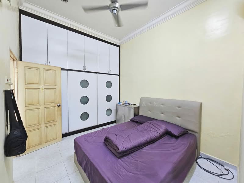 1-storey Terraced House for Sale in Taman Nusa Bestari (Iskandar Puteri (Nusajaya)) - Iden Tan - Bedroom - PropertyGuru.com.my