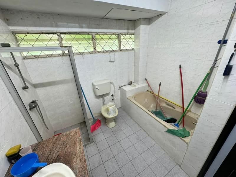 Jalan Merah, Taman Pelangi, Johor Bahru, Johor untuk Untuk Dijual - RM 1,350,000, Feb 2026 - Bathroom - PropertyGuru.com.my